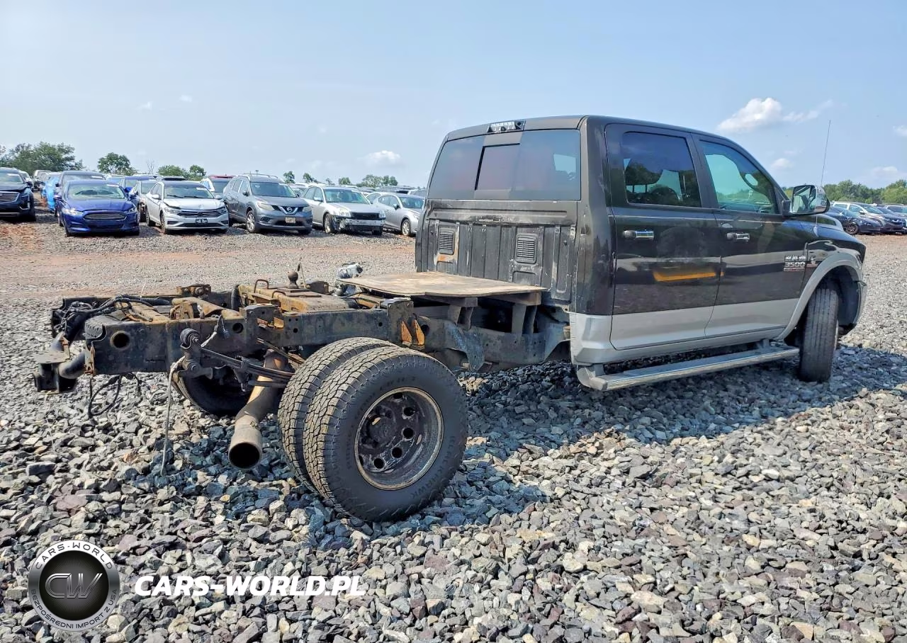 2014 Ram 3500 Laramie VIN:3C63RRJL7EG137253 - 3
