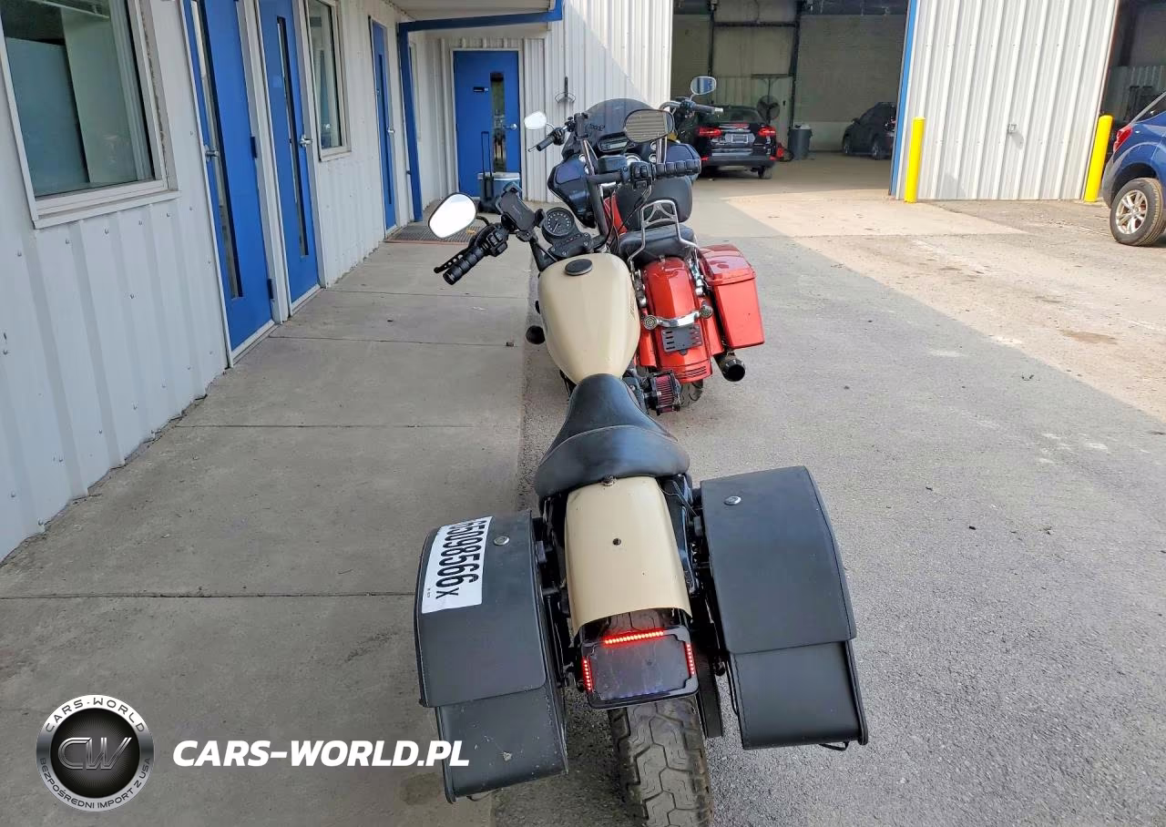 2015 Harley-Davidson Xl883 Iron 883 VIN:1HD4LE217FC443179 - 4