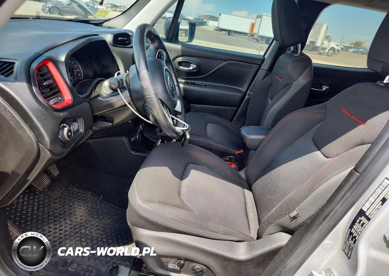 2021 Jeep Renegade Trailhawk VIN:ZACNJDC12MPM14490 - 7