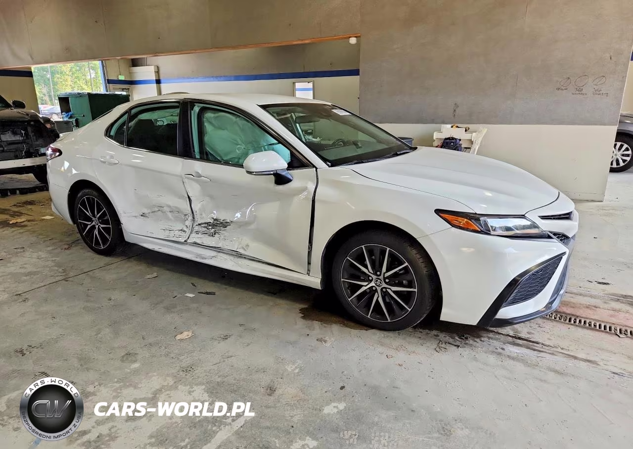2024 Toyota Camry Se VIN:4T1G11AK8RU239931 - 4