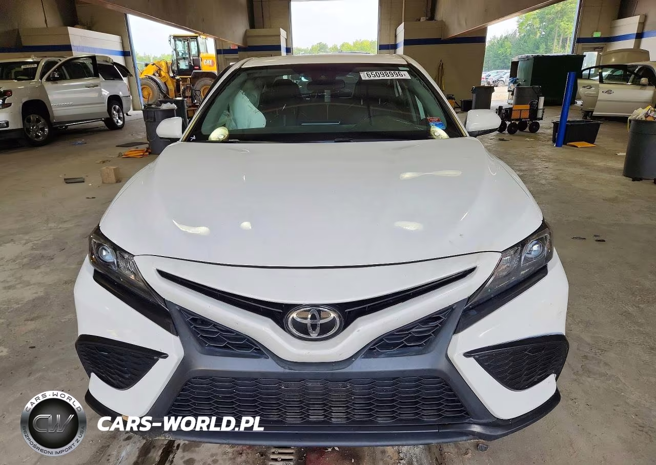 2024 Toyota Camry Se VIN:4T1G11AK8RU239931 - 5