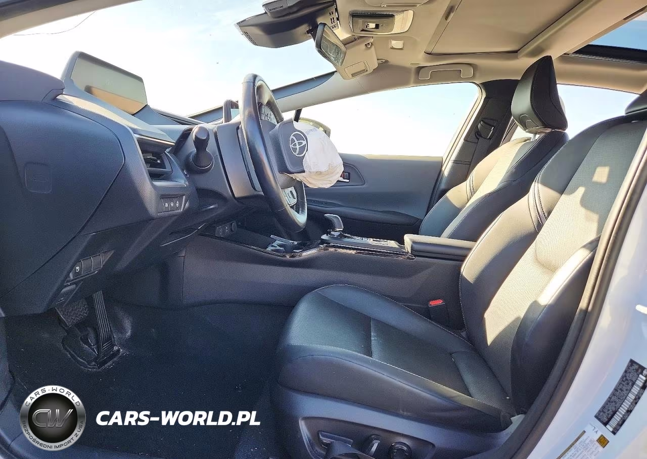 2024 Toyota Prius Xle VIN:JTDACAAU2R3032737 - 7