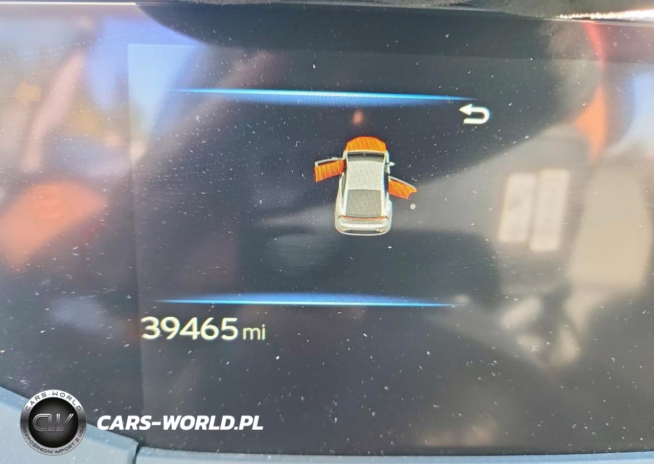 2024 Toyota Prius Xle VIN:JTDACAAU2R3032737 - 9