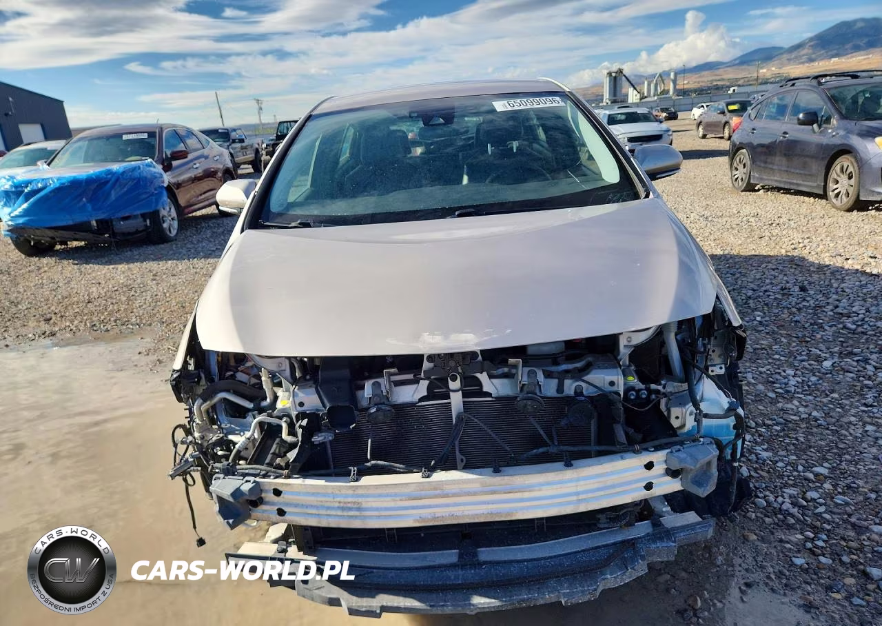 2017 Toyota Prius Prime Premium VIN:JTDKARFP0H3015879 - 5