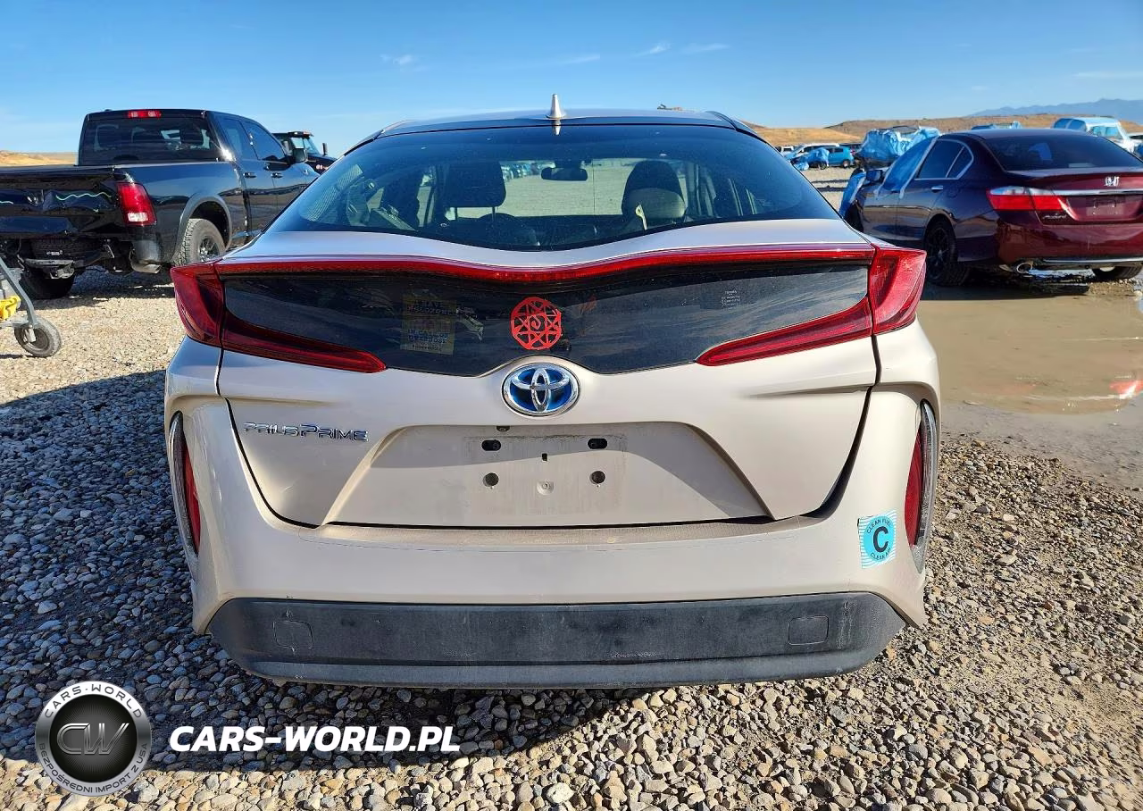 2017 Toyota Prius Prime Premium VIN:JTDKARFP0H3015879 - 6