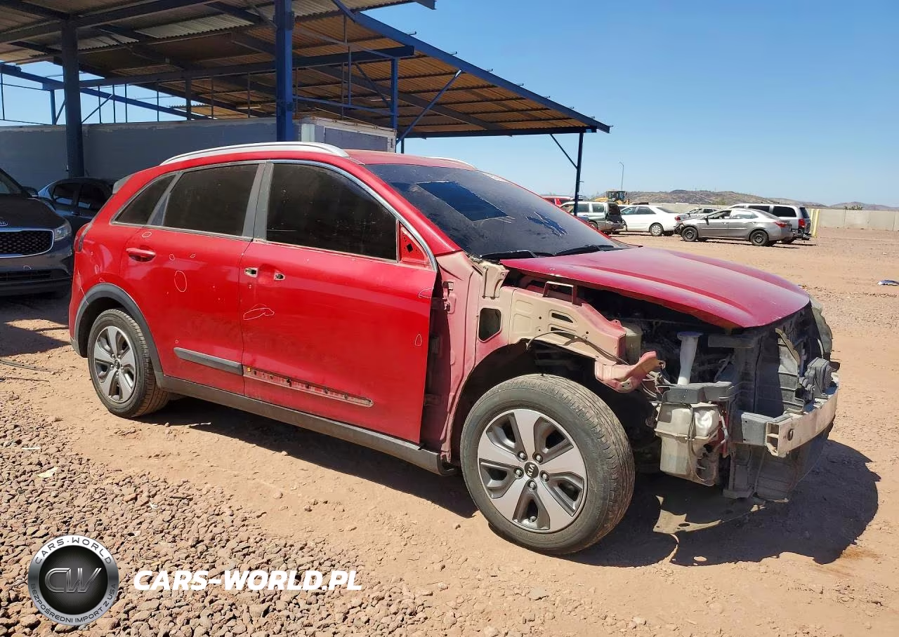 2017 Kia Niro Lx VIN:KNDCB3LC4H5104066 - 4