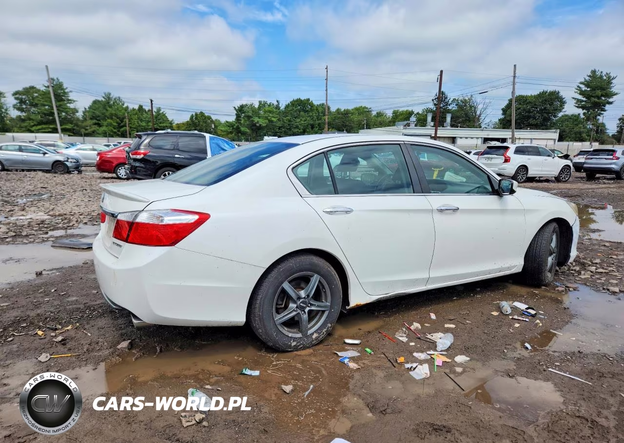2013 Honda Accord Sport VIN:1HGCR2F51DA207144 - 3