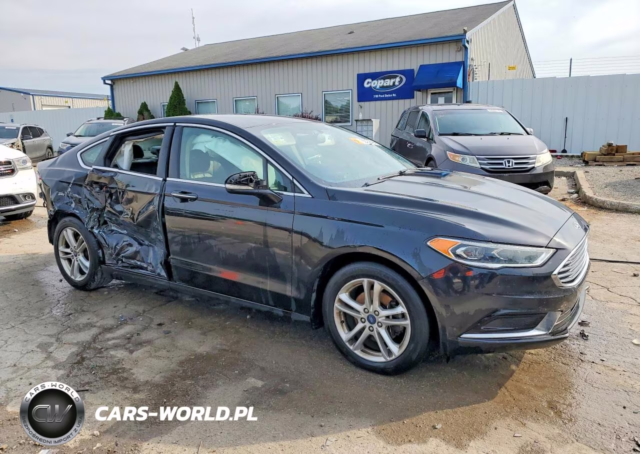 2018 Ford Fusion Se VIN:3FA6P0HD9JR231094 - 4