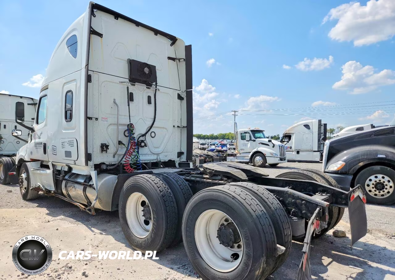 2020 Freightliner Cascadia 126 Semi Truck VIN:3AKJHHDR1LSLT8849 - 2