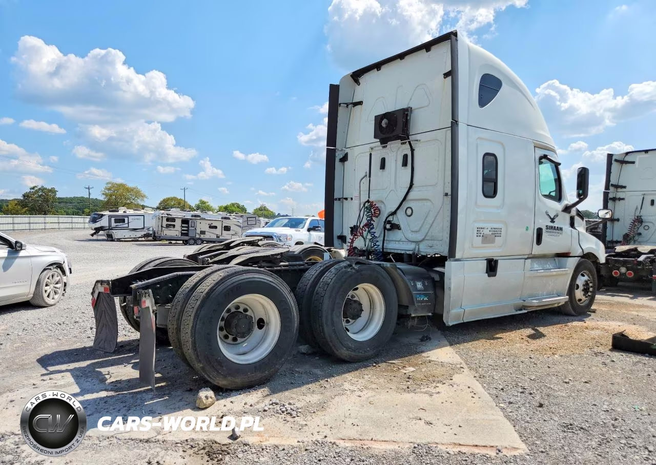 2020 Freightliner Cascadia 126 Semi Truck VIN:3AKJHHDR1LSLT8849 - 3
