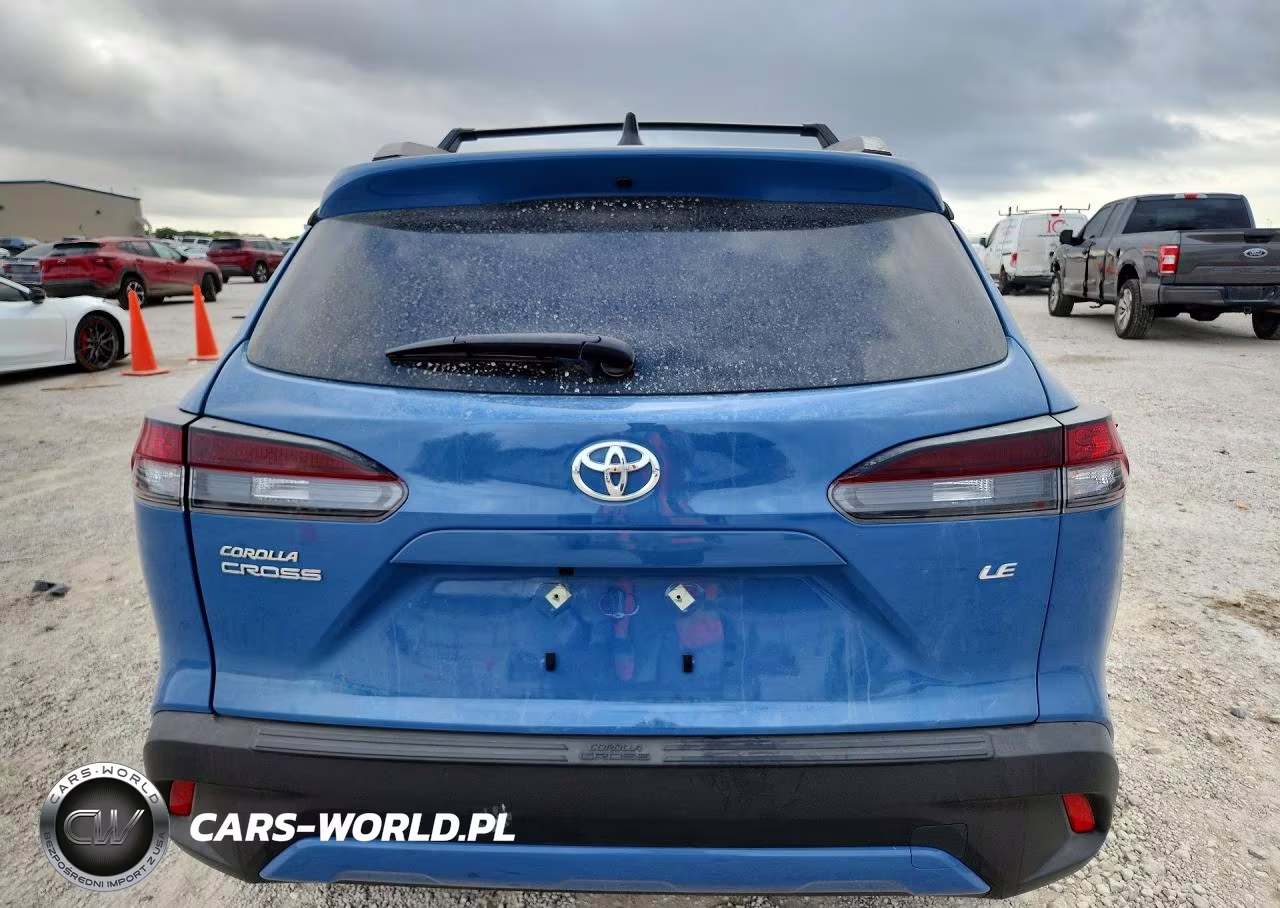 2026 Toyota Corolla Cross Le VIN:7MUCAAAG1TV182052 - 6