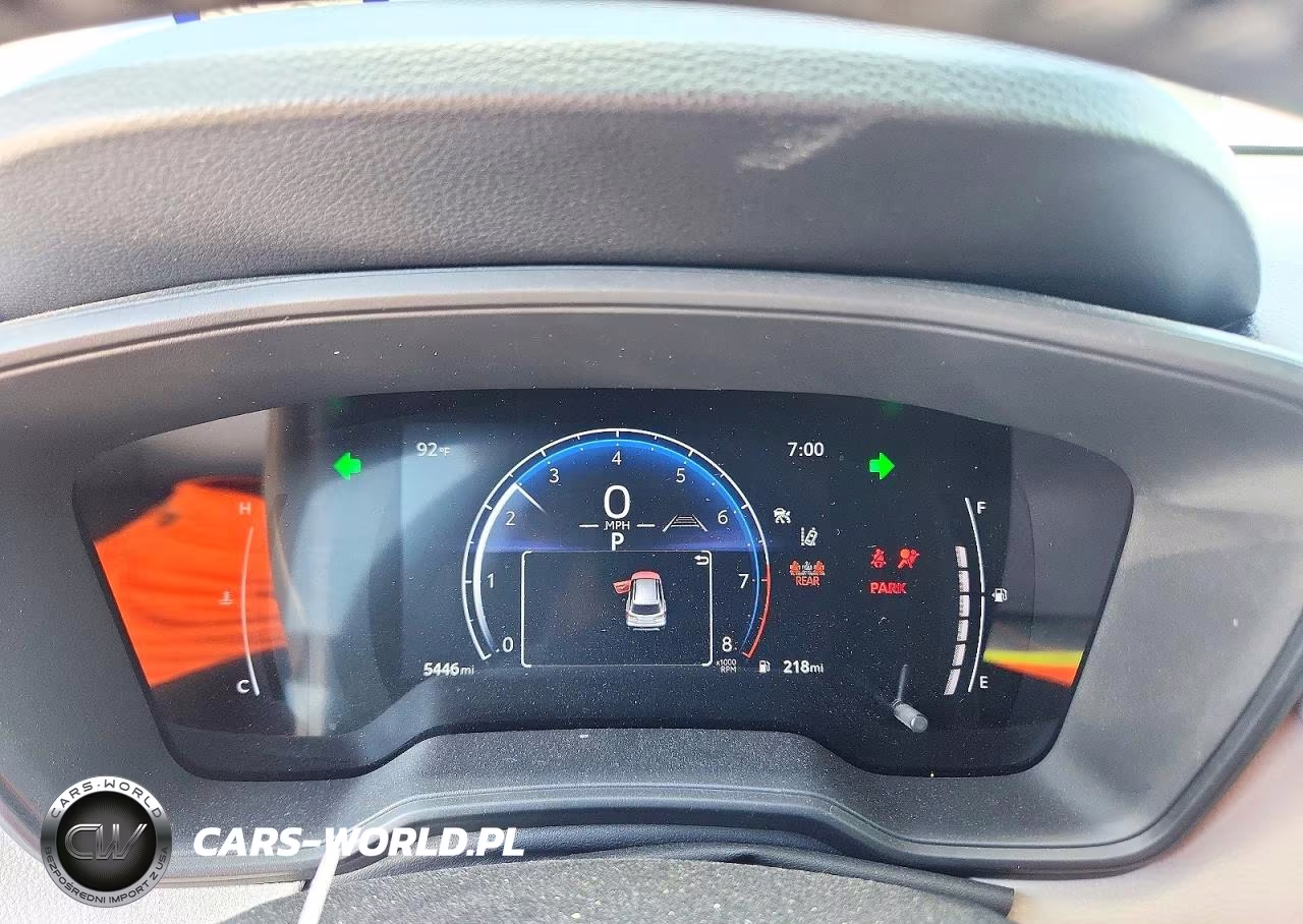 2026 Toyota Corolla Cross Le VIN:7MUCAAAG1TV182052 - 9
