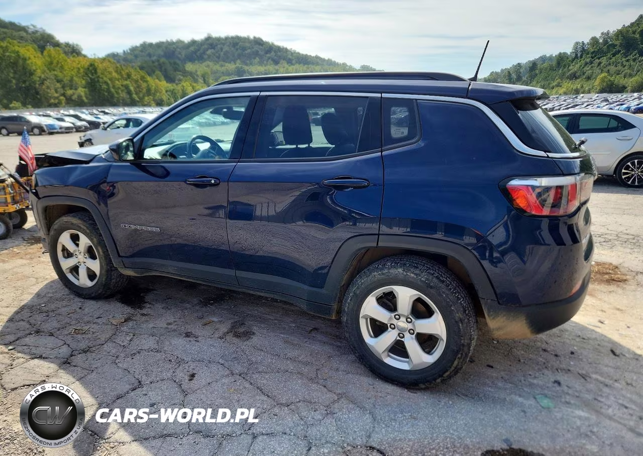 2020 Jeep Compass Latitude VIN:3C4NJDBB5LT112888 - 2