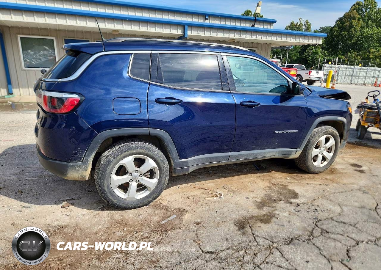 2020 Jeep Compass Latitude VIN:3C4NJDBB5LT112888 - 3