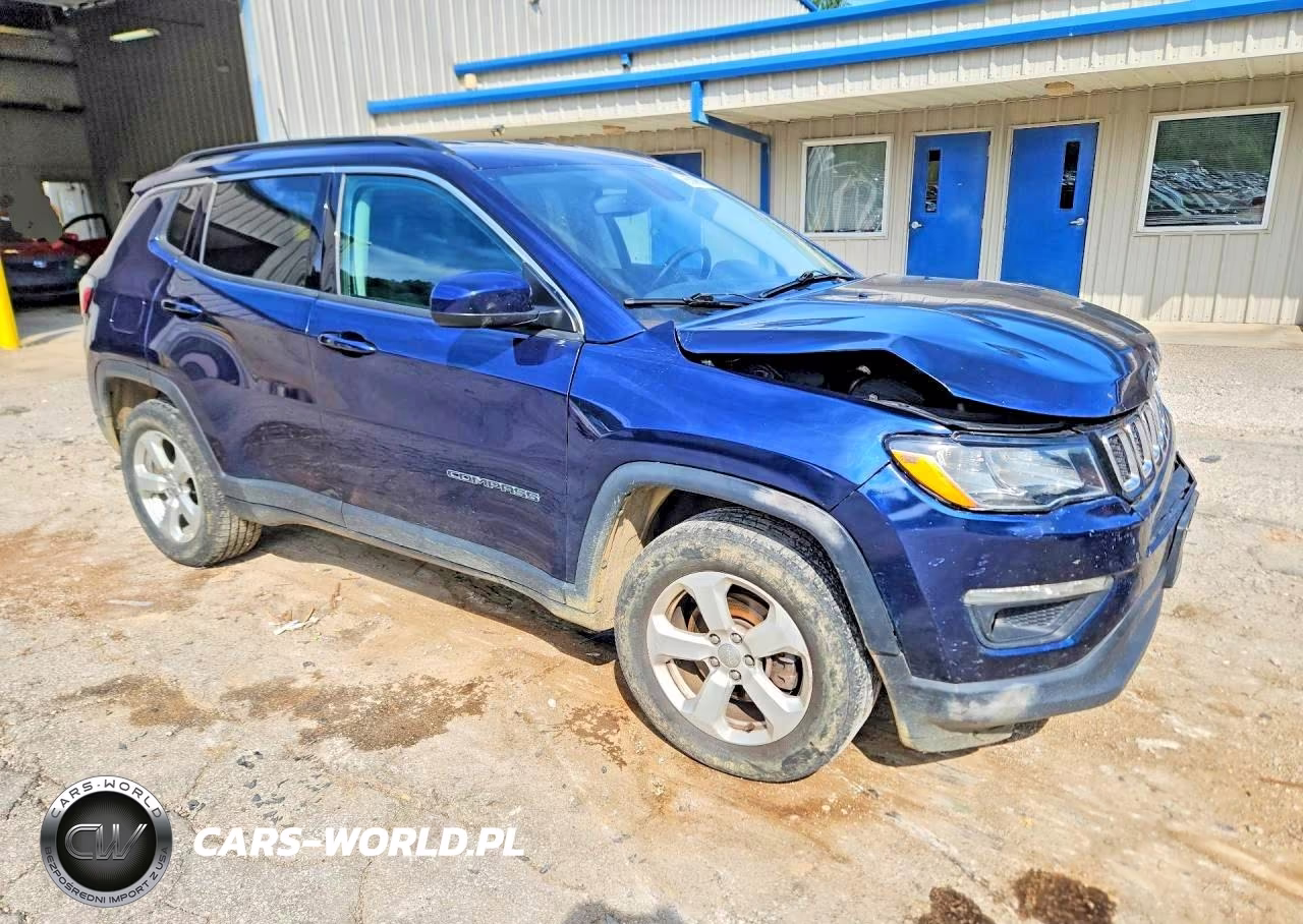 2020 Jeep Compass Latitude VIN:3C4NJDBB5LT112888 - 4