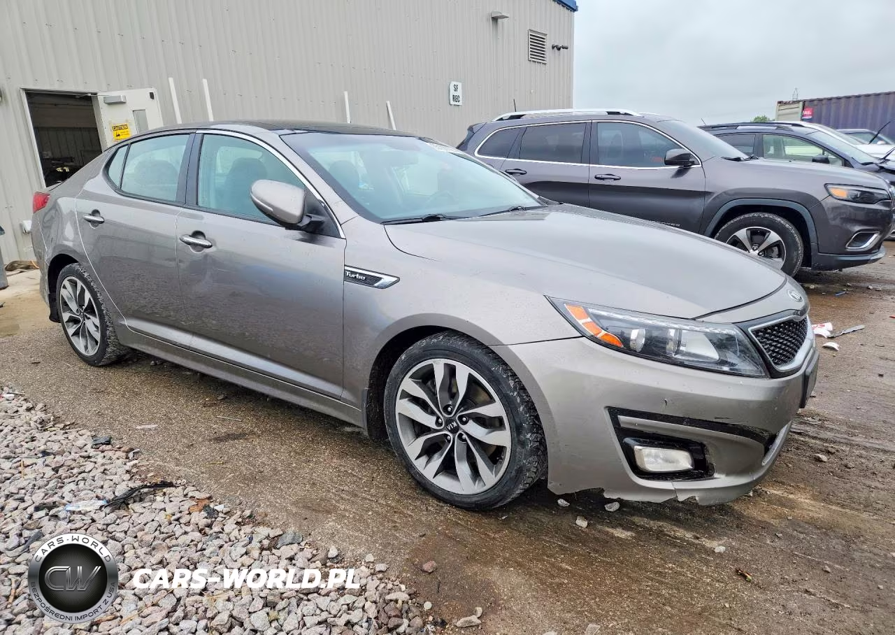 2015 Kia Optima Sx VIN:5XXGR4A68FG515575 - 4