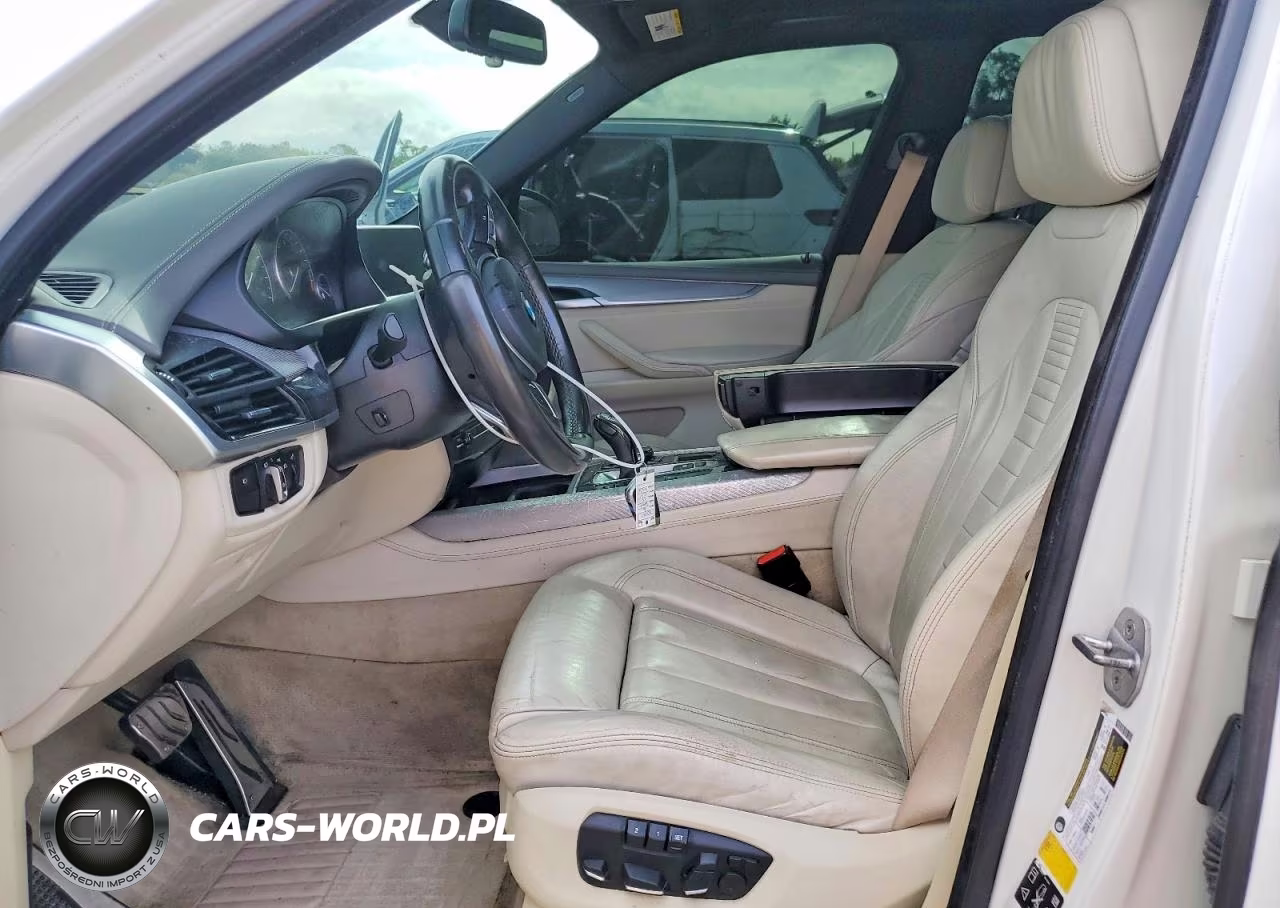 2016 BMW X5 xDrive50I VIN:5UXKR6C5XG0J83053 - 7