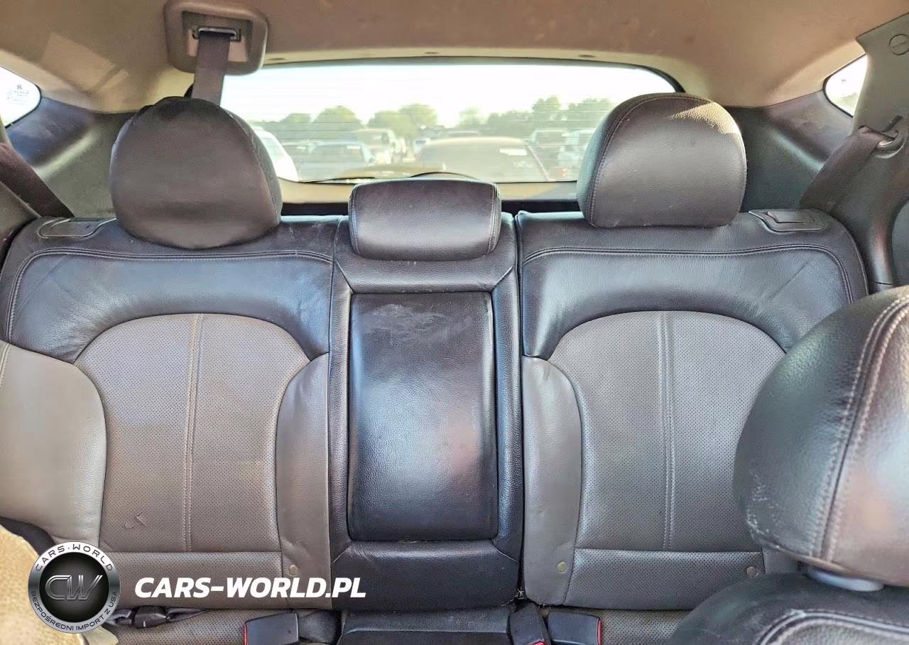 2011 Hyundai Tucson Limited VIN:KM8JU3AC4BU138151 - 10