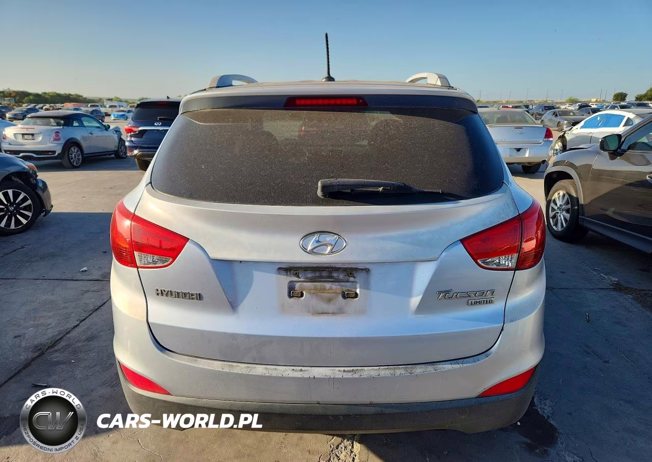 2011 Hyundai Tucson Limited VIN:KM8JU3AC4BU138151 - 6