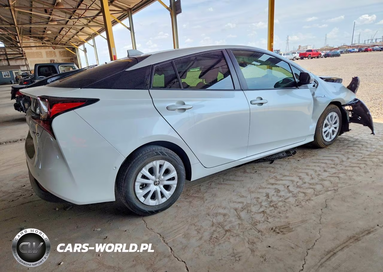 2021 Toyota Prius Le VIN:JTDKAMFU1M3127528 - 3