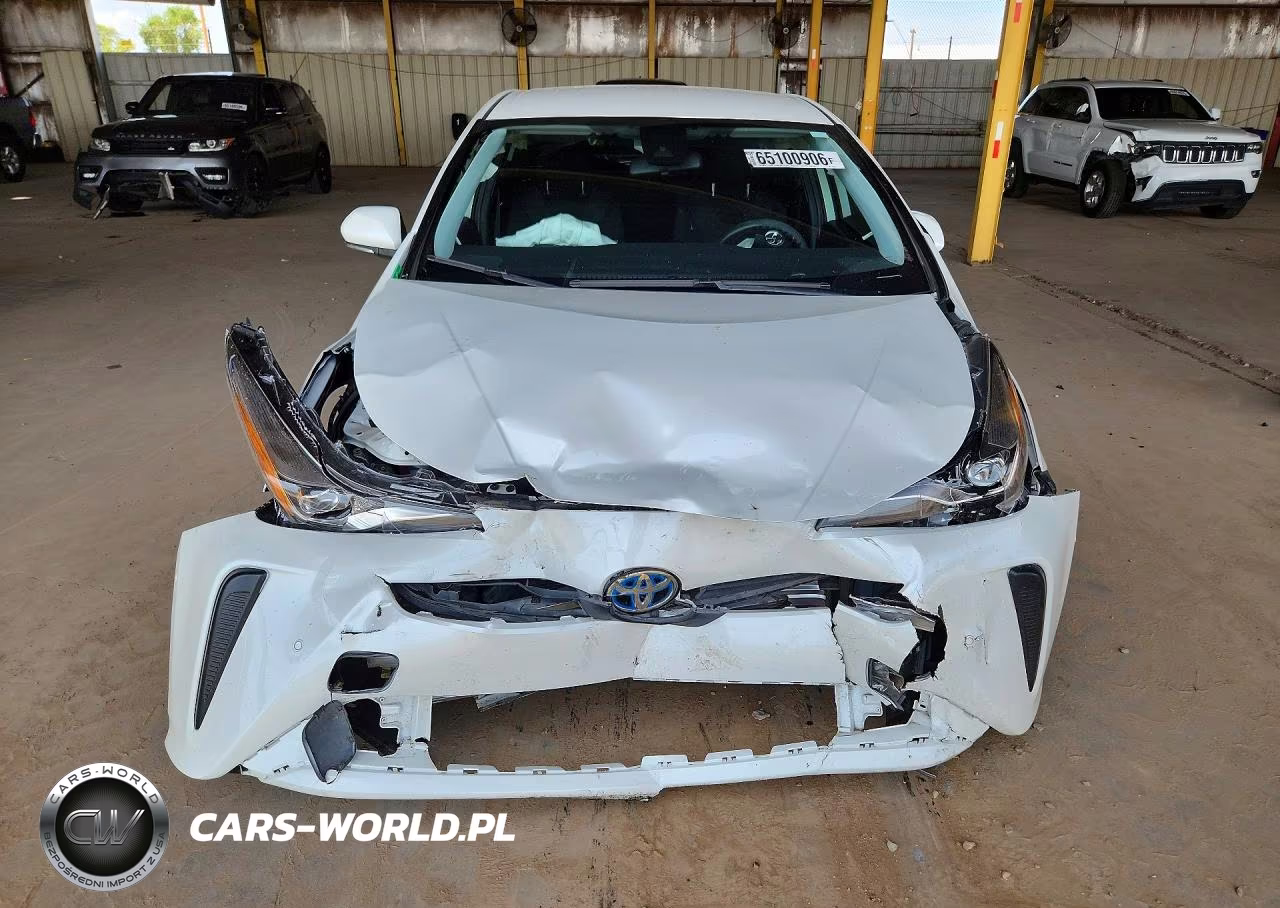 2021 Toyota Prius Le VIN:JTDKAMFU1M3127528 - 5