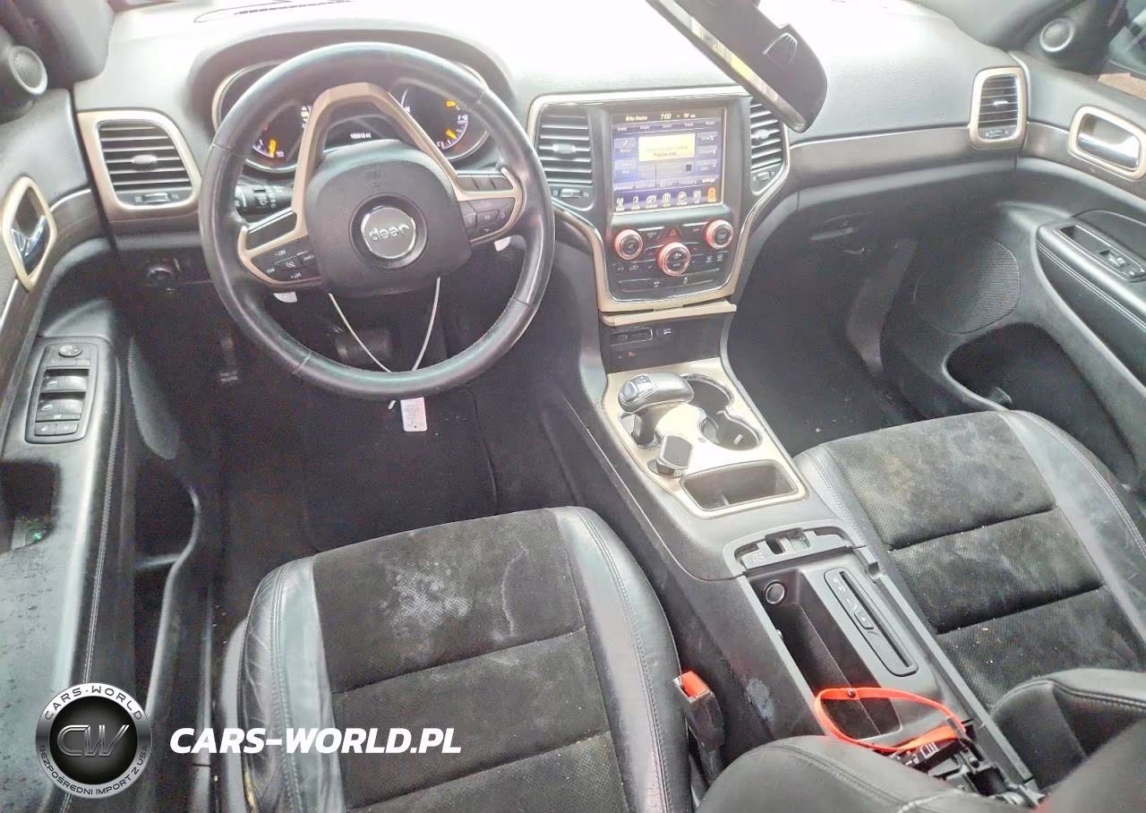 2015 Jeep Grand Cherokee Laredo VIN:1C4RJFAG2FC631214 - 8