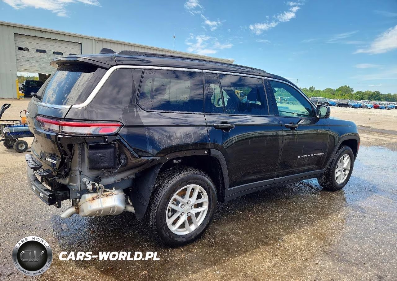 2025 Jeep Grand Cherokee L Laredo VIN:1C4RJJAG6S8805298 - 3