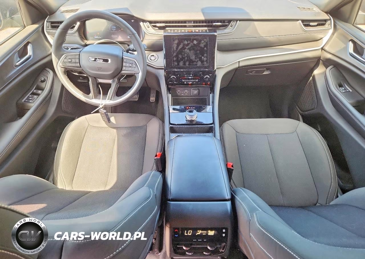 2025 Jeep Grand Cherokee L Laredo VIN:1C4RJJAG6S8805298 - 8