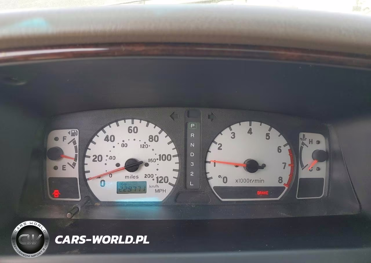 2002 Mitsubishi Montero Sport Limited VIN:JA4MT41R12J041676 - 9