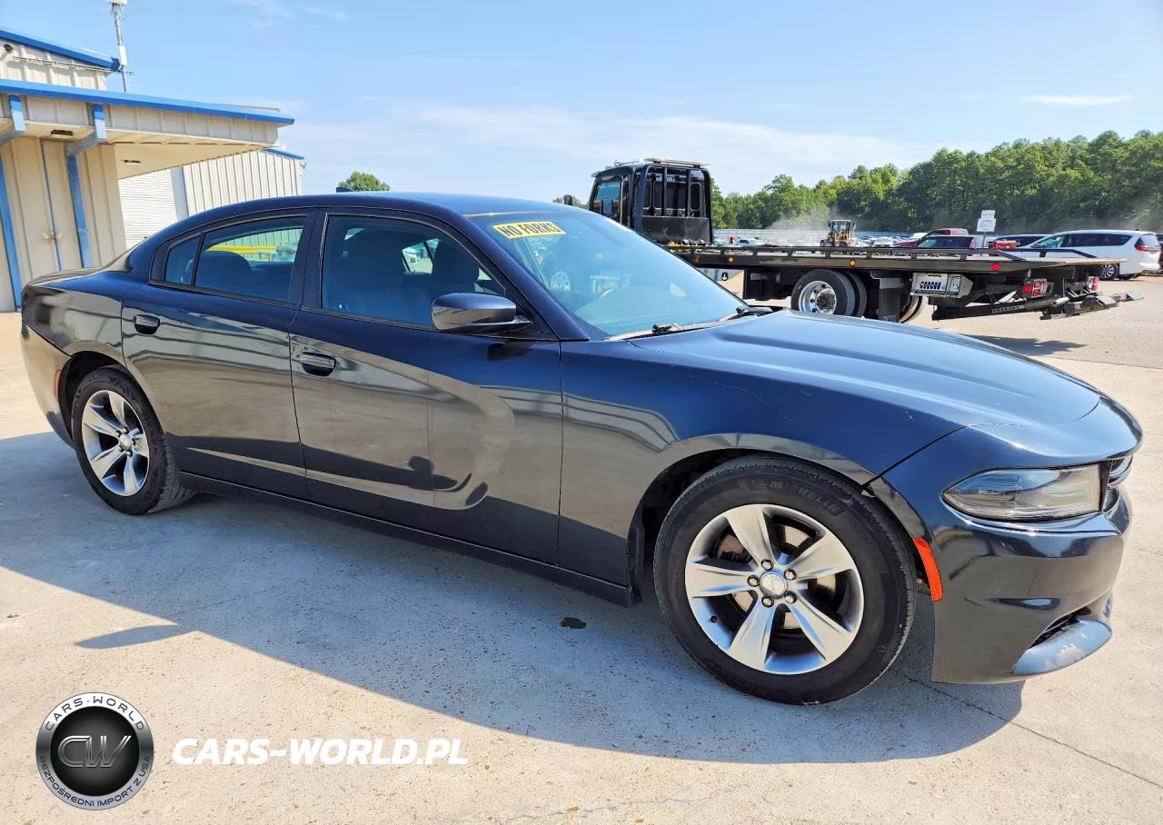 2016 Dodge Charger Sxt VIN:2C3CDXHG4GH357168 - 4