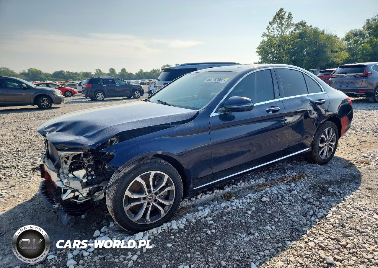 2017 Mercedes-Benz C 300 4Matic – zdjęcie 1 z 12