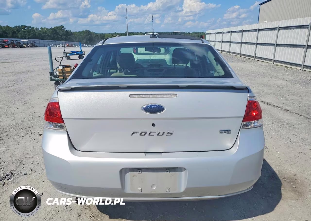 2008 Ford Focus Se VIN:1FAHP35N98W171610 - 6