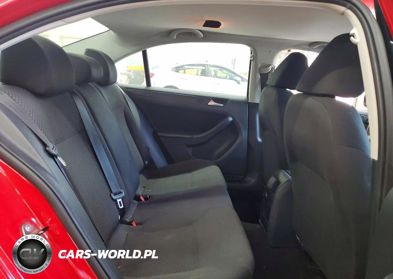 2013 Volkswagen Jetta Base VIN:3VW2K7AJ4DM266334 - 10
