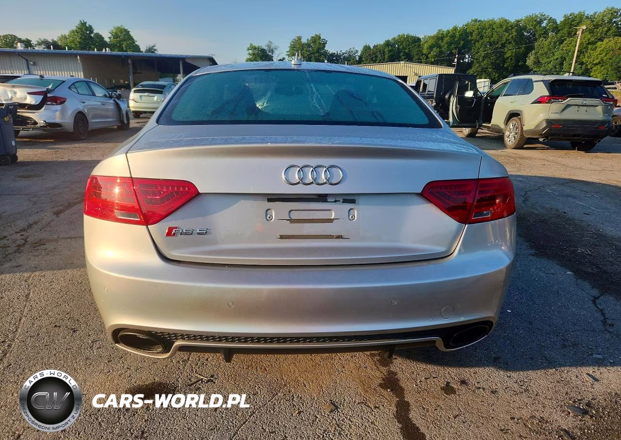 2013 Audi Rs5 VIN:WUAC6AFR2DA903132 - 6