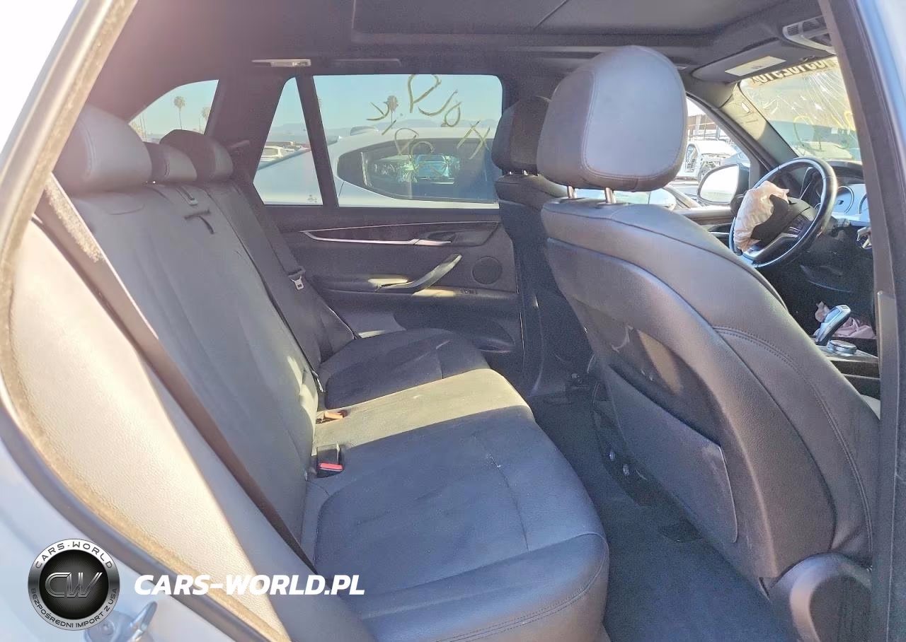 2018 BMW X5 Xdr40E VIN:5UXKT0C59J0V98094 - 11