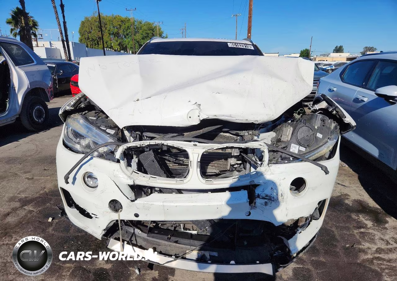 2018 BMW X5 Xdr40E VIN:5UXKT0C59J0V98094 - 5