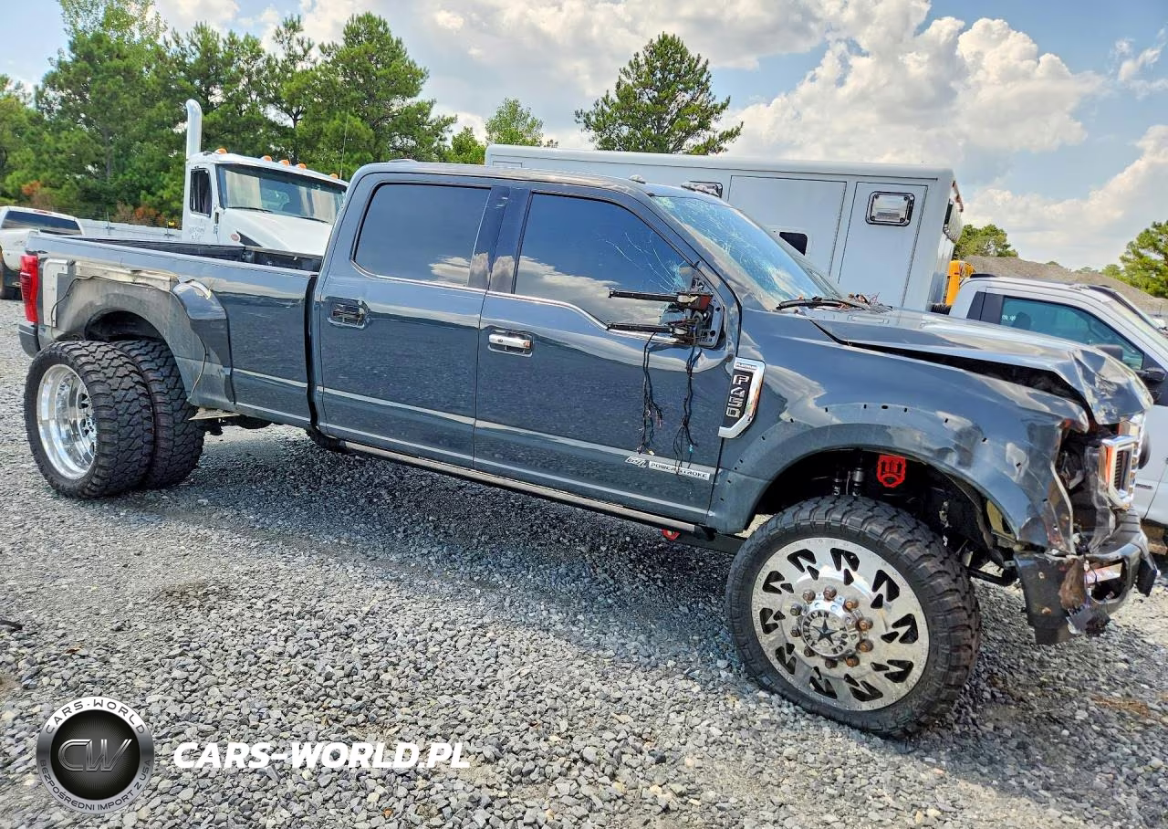 2021 Ford F450 Super Duty VIN:1FT8W4DT2MEC02747 - 4