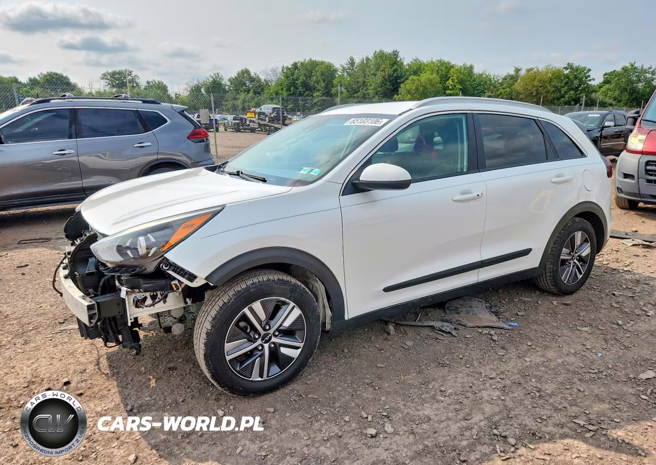 2022 Kia Niro Lxs