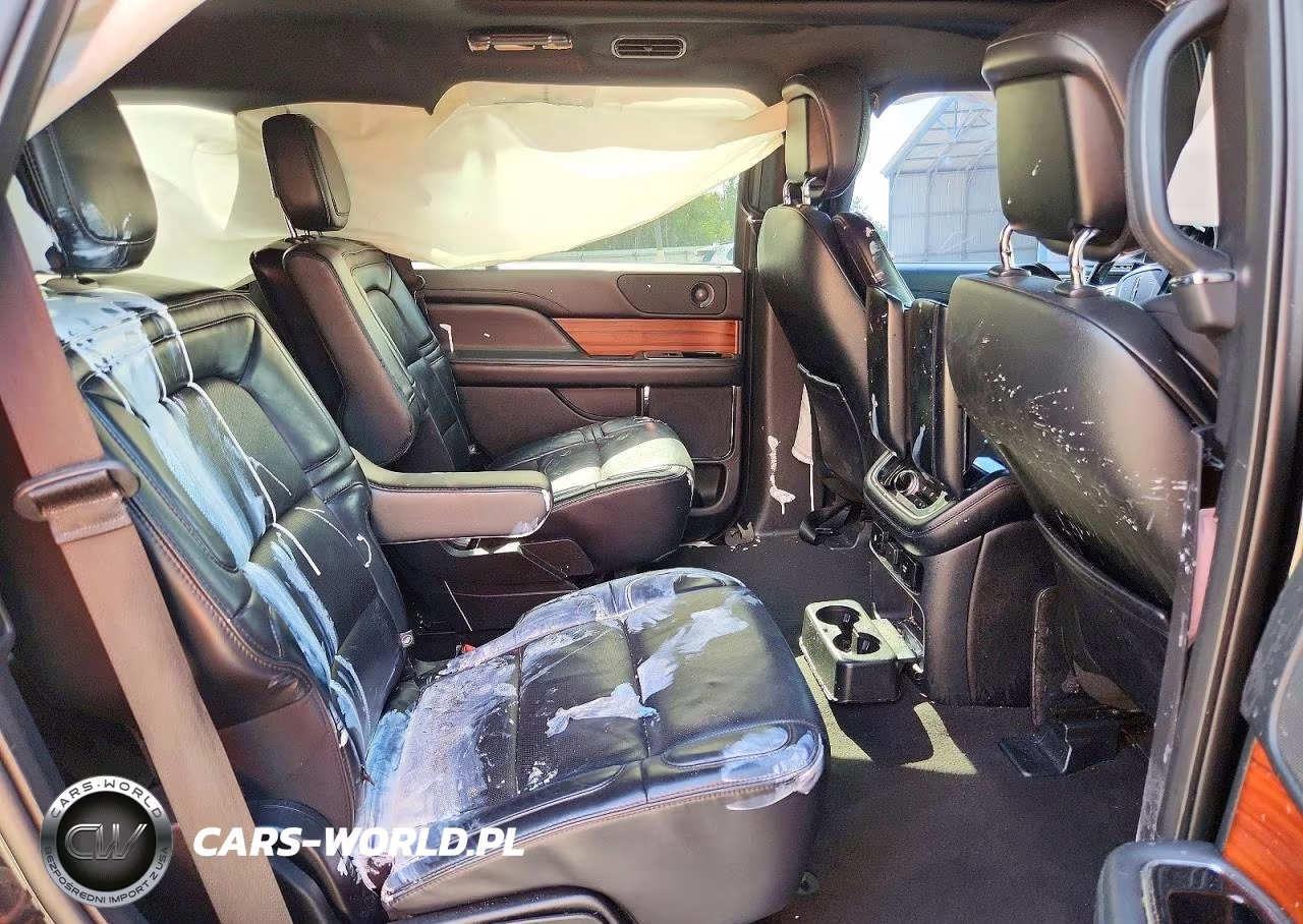 2019 Lincoln Navigator Select VIN:5LMJJ2HT5KEL07299 - 11