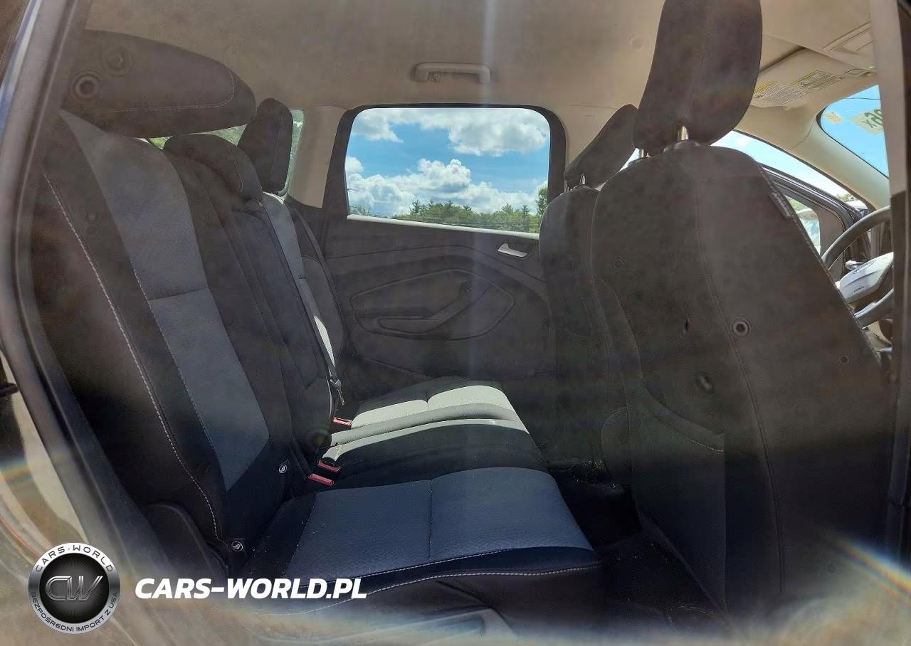 2019 Ford Escape Se VIN:1FMCU9GD0KUB83888 - 11