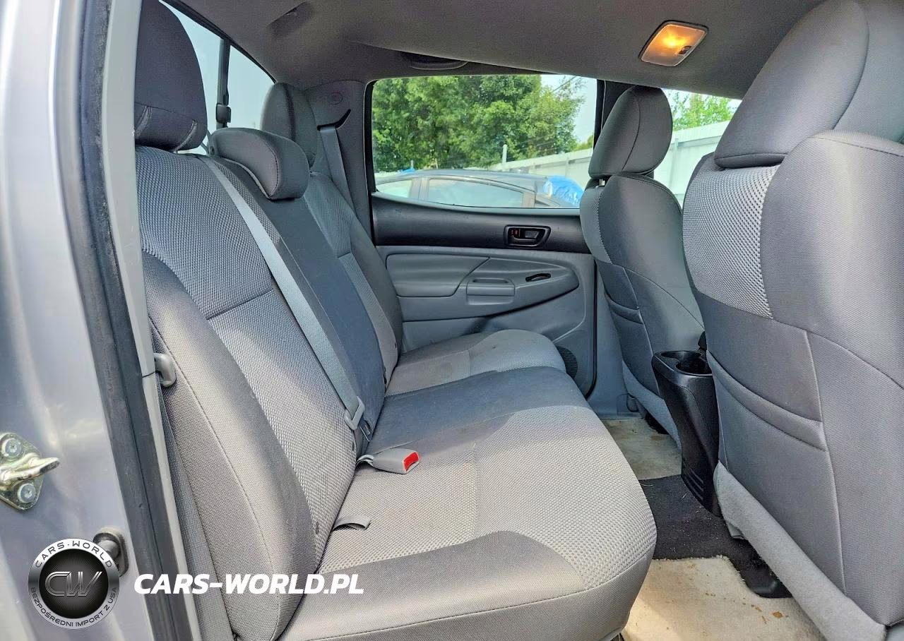 2015 Toyota Tacoma V6 VIN:3TMLU4EN9FM191288 - 10
