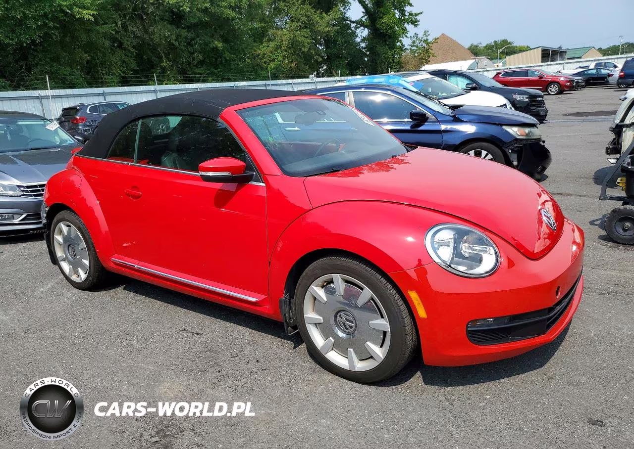 2016 Volkswagen Beetle S-Se VIN:3VW517AT7GM804207 - 4