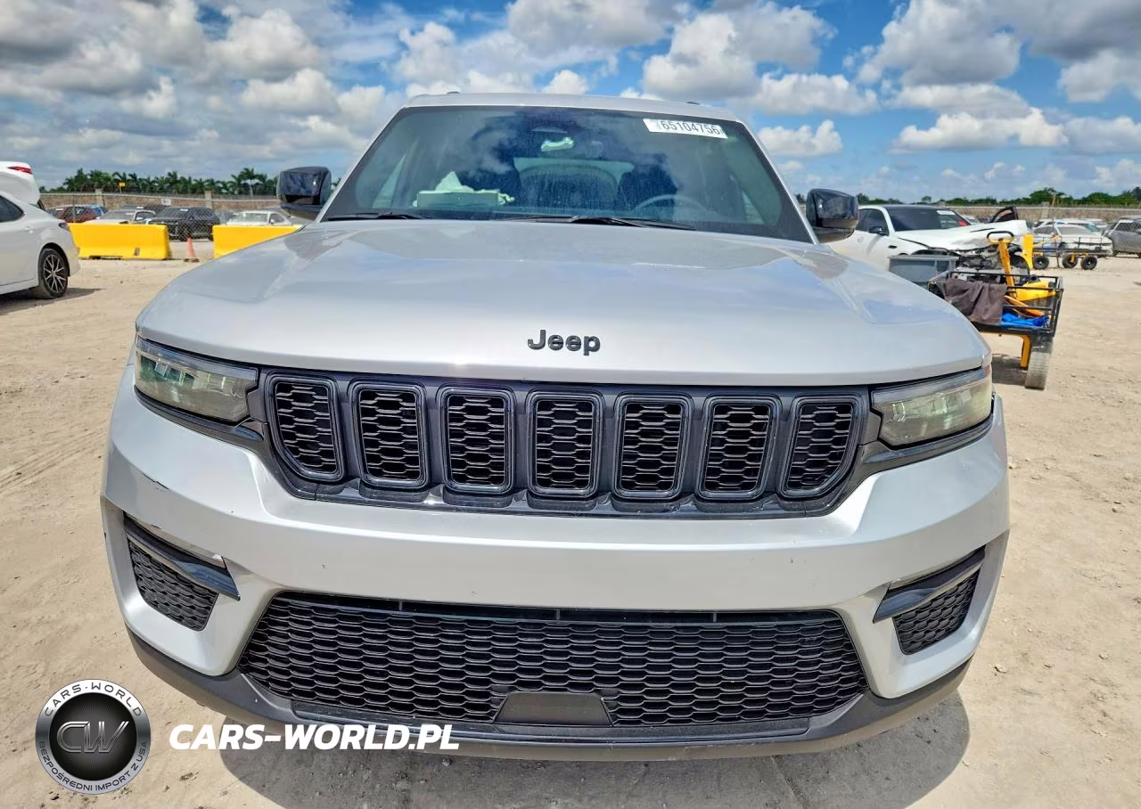 2025 Jeep Grand Cherokee Limited VIN:1C4RJGBG6SC314423 - 5