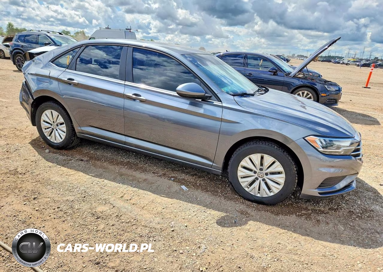 2019 Volkswagen Jetta S VIN:3VWC57BUXKM269000 - 4