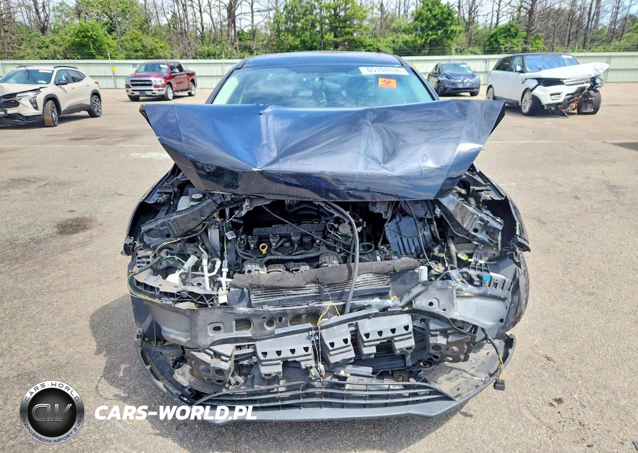 2017 Ford Focus Titanium VIN:1FADP3J22HL218214 - 5