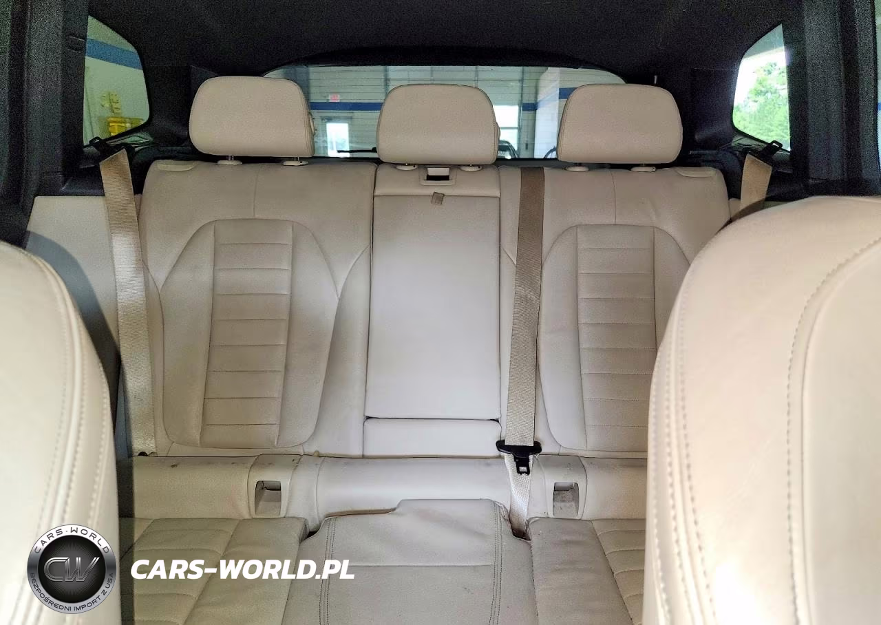 2019 BMW X3 xDrive30I VIN:5UXTR9C54KLP92071 - 10