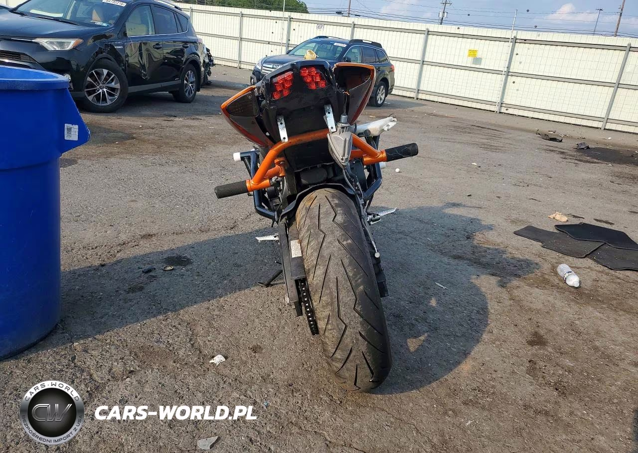 2009 Suzuki Gsx-R750 VIN:JS1GR7LA792101646 - 4