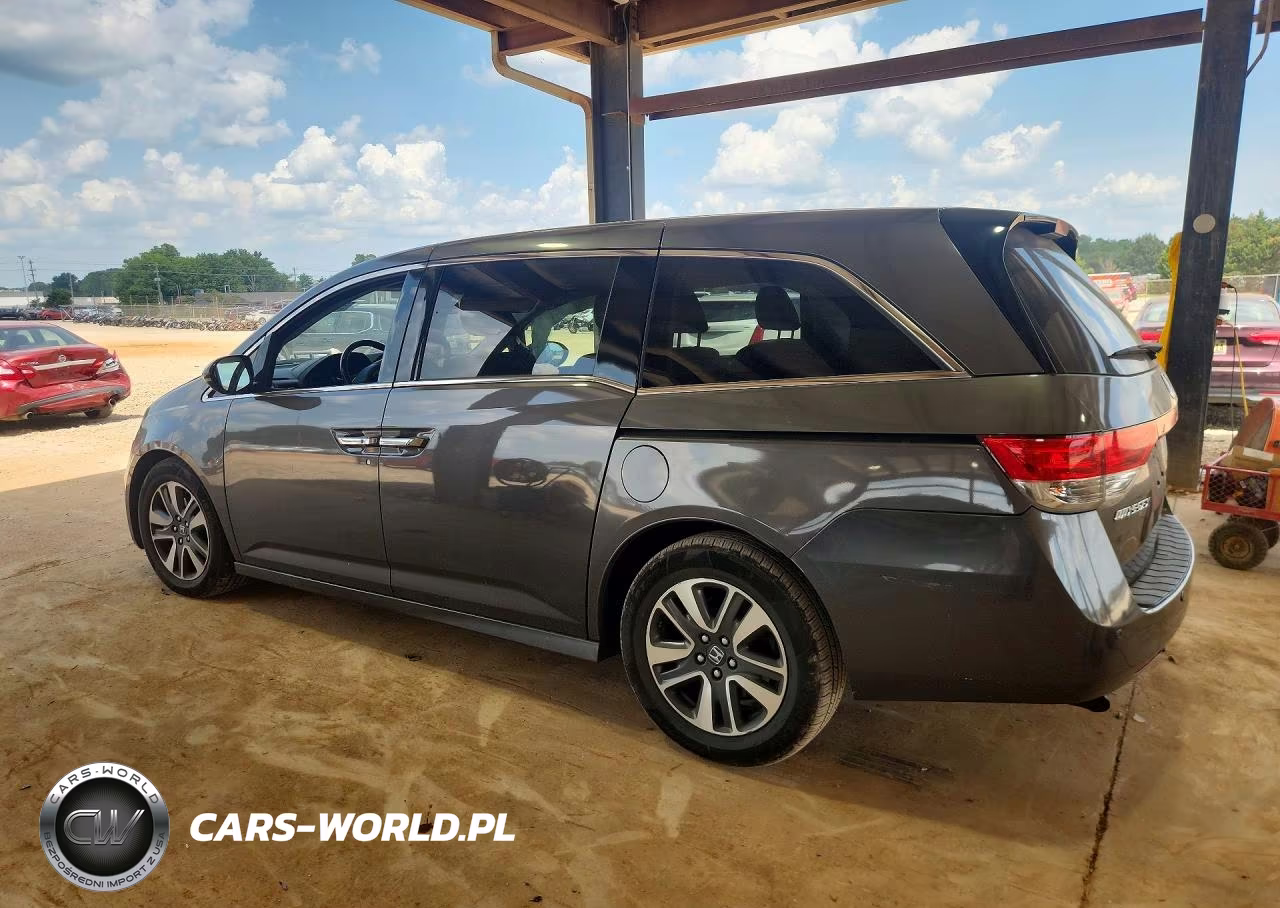 2016 Honda Odyssey Touring VIN:5FNRL5H91GB041649 - 2