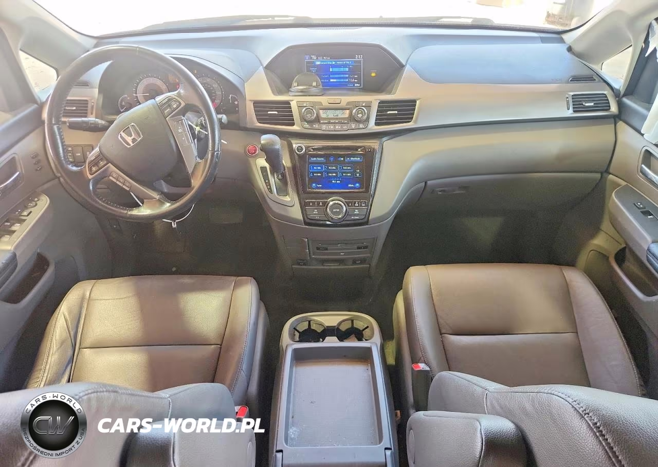 2016 Honda Odyssey Touring VIN:5FNRL5H91GB041649 - 8