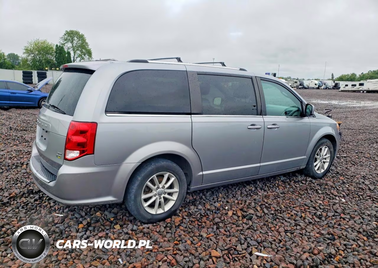 2019 Dodge Grand Caravan Sxt VIN:2C4RDGCG8KR802866 - 3